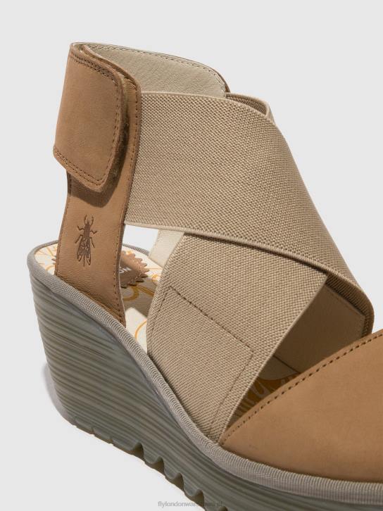sandały crossover yuba385 kobiety L8JJ487 piasek Fly London